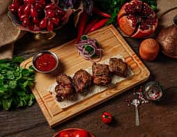 Шашлык из свиной шеи Шашлык из свиной шеи